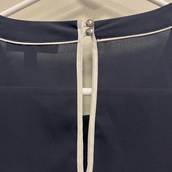 NWoT Banana Republic Ladies XL Top - Picture 4 of 6